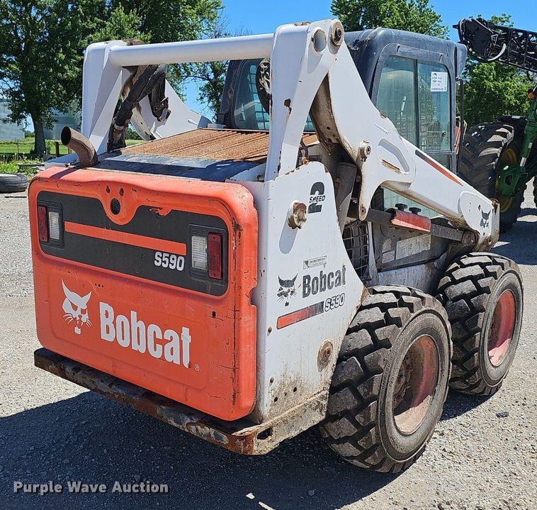image for item DP6454 2015 Bobcat S590 skid steer loader