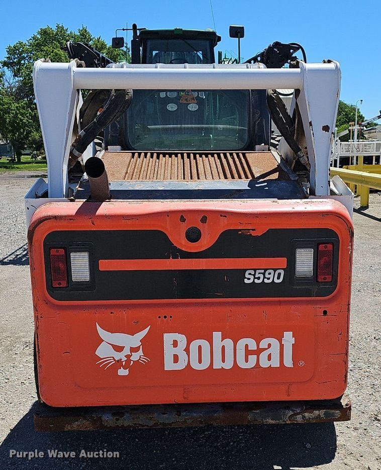 image for item DP6454 2015 Bobcat S590 skid steer loader