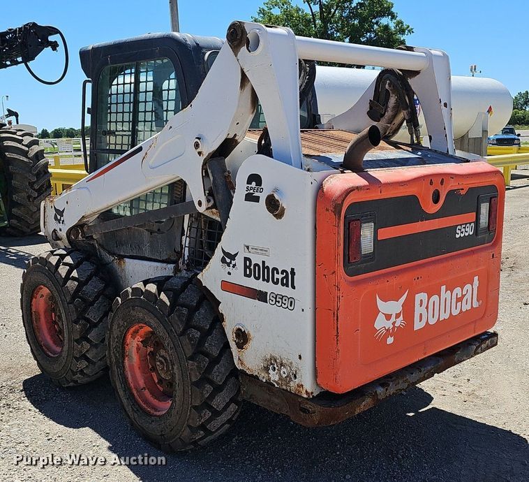 image for item DP6454 2015 Bobcat S590 skid steer loader