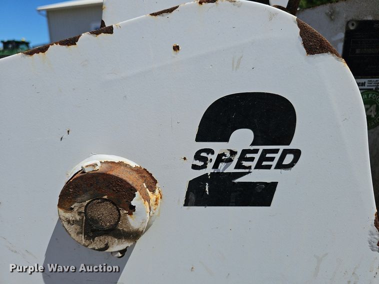 image for item DP6454 2015 Bobcat S590 skid steer loader