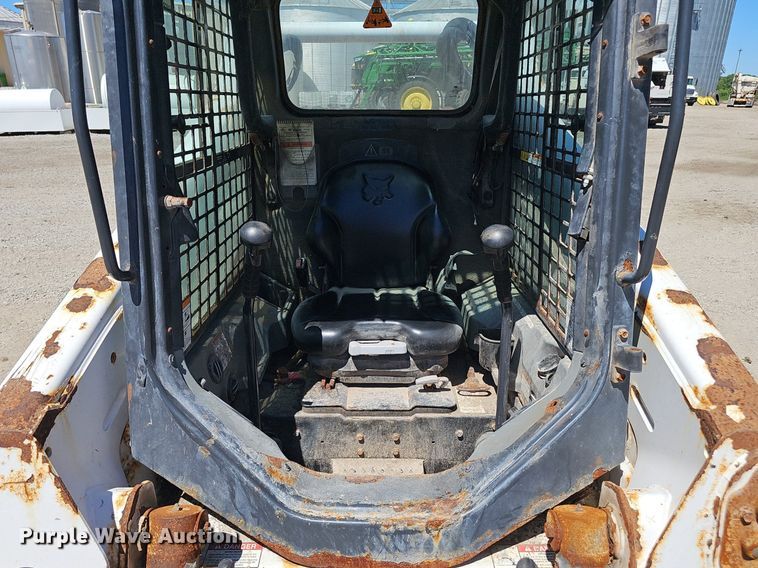 image for item DP6454 2015 Bobcat S590 skid steer loader