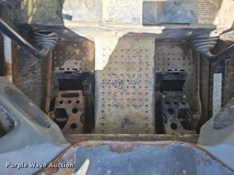 image for item DP6454 2015 Bobcat S590 skid steer loader