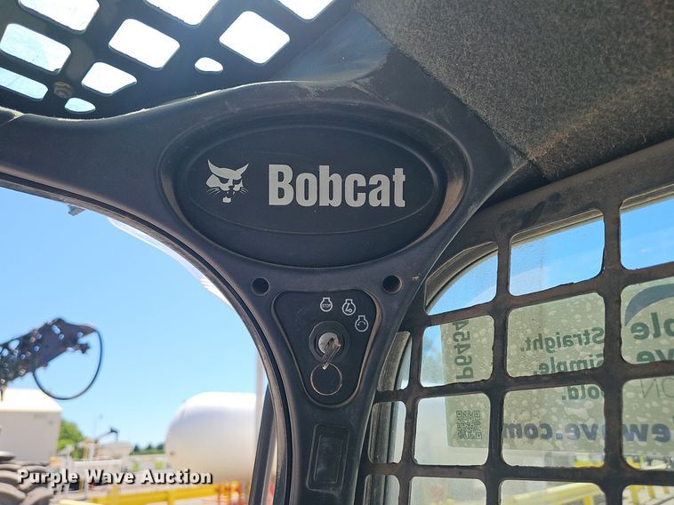image for item DP6454 2015 Bobcat S590 skid steer loader