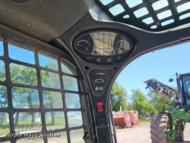 image for item DP6454 2015 Bobcat S590 skid steer loader