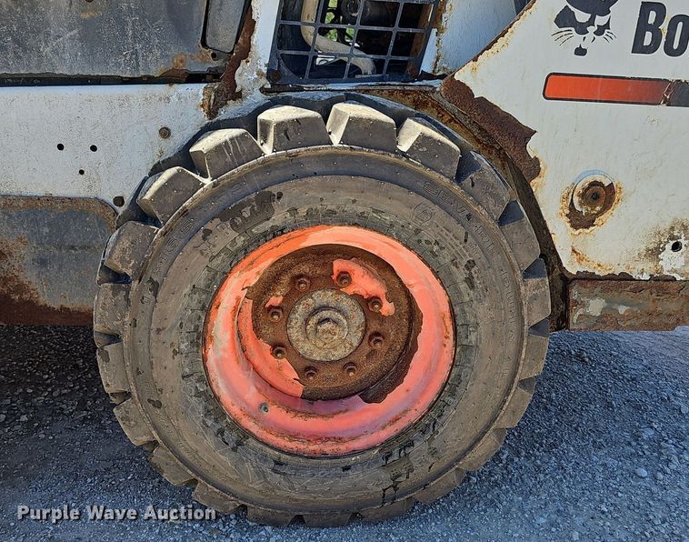 image for item DP6454 2015 Bobcat S590 skid steer loader