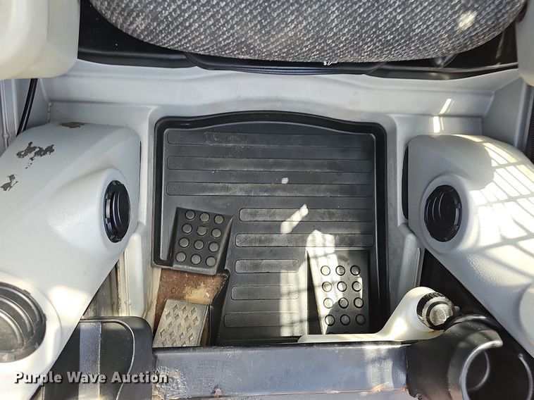 image for item DP6466 2012 Caterpillar 277 C2 skid steer loader