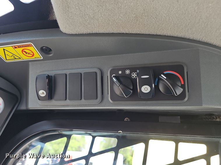 image for item DP6466 2012 Caterpillar 277 C2 skid steer loader