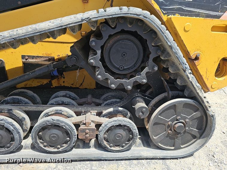 image for item DP6466 2012 Caterpillar 277 C2 skid steer loader