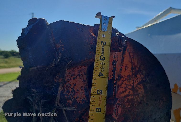 image for item DP6467 1988 Ford F800 digger derrick truck