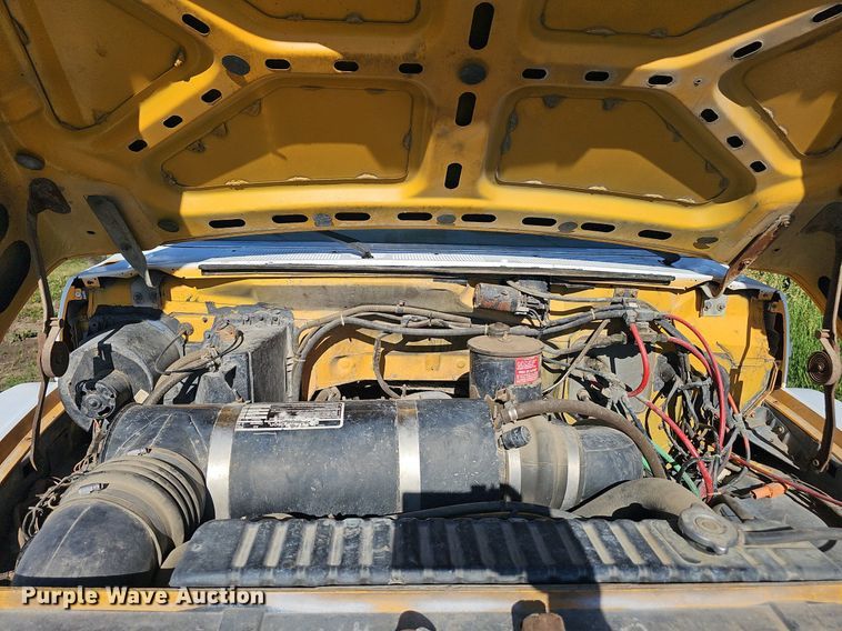 image for item DP6467 1988 Ford F800 digger derrick truck