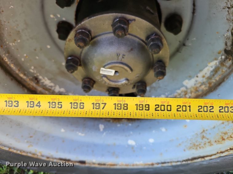 image for item DP6467 1988 Ford F800 digger derrick truck