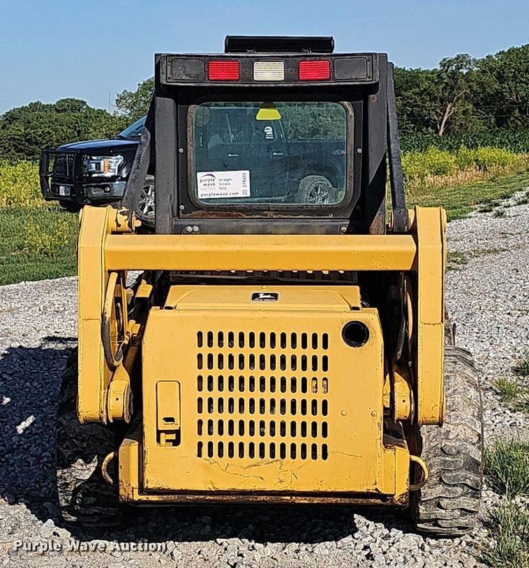 image for item DP6468 1995 John Deere 7775 skid steer loader