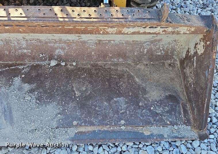 image for item DP6468 1995 John Deere 7775 skid steer loader