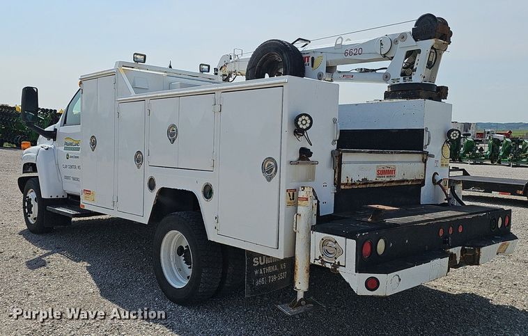 image for item DP6520 2009 GMC C5500 utility / service truck