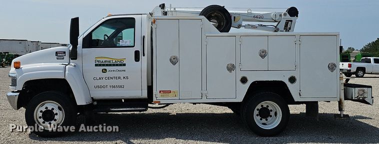 image for item DP6520 2009 GMC C5500 utility / service truck