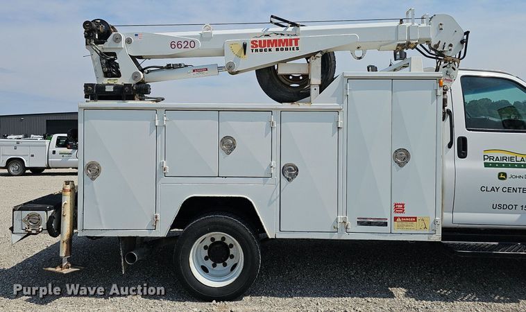 image for item DP6520 2009 GMC C5500 utility / service truck