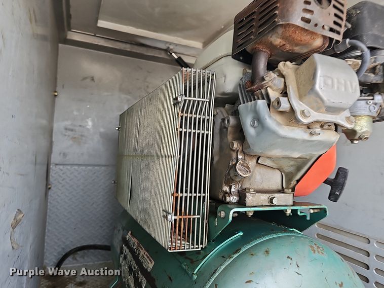 image for item DP6520 2009 GMC C5500 utility / service truck