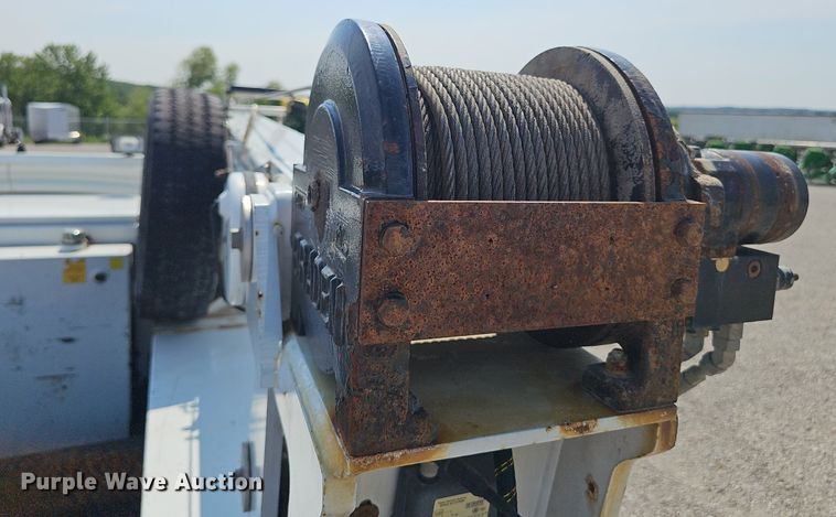 image for item DP6520 2009 GMC C5500 utility / service truck