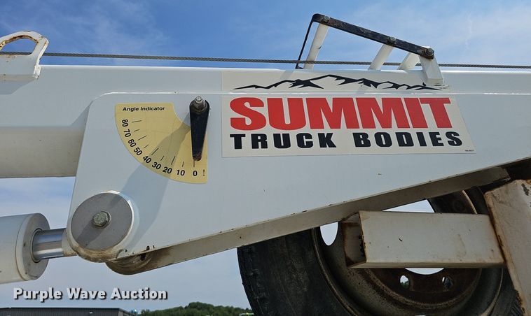 image for item DP6520 2009 GMC C5500 utility / service truck