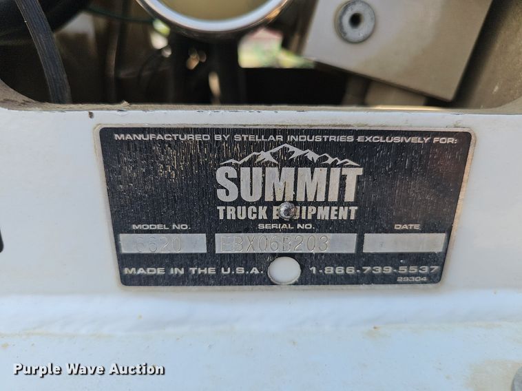 image for item DP6520 2009 GMC C5500 utility / service truck