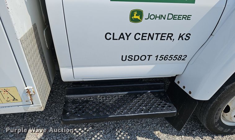 image for item DP6520 2009 GMC C5500 utility / service truck