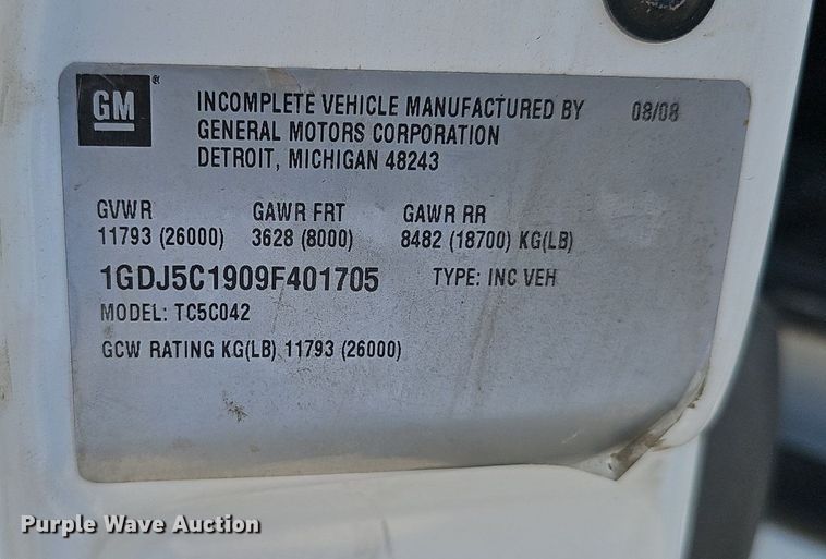 image for item DP6520 2009 GMC C5500 utility / service truck