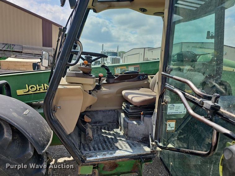 image for item DP6527 2002 John Deere 3400 telehandler