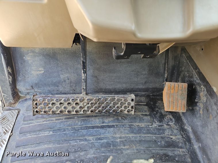 image for item DP6527 2002 John Deere 3400 telehandler