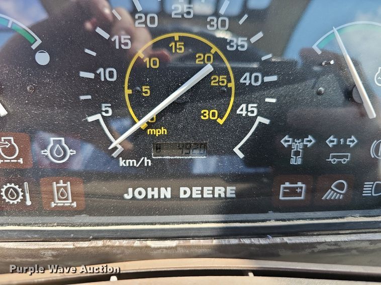 image for item DP6527 2002 John Deere 3400 telehandler
