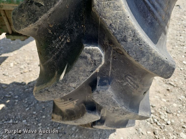 image for item DP6527 2002 John Deere 3400 telehandler