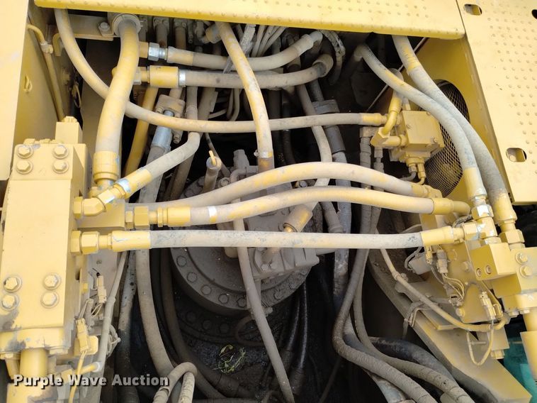 image for item DQ6115 2007 Caterpillar 330D L excavator