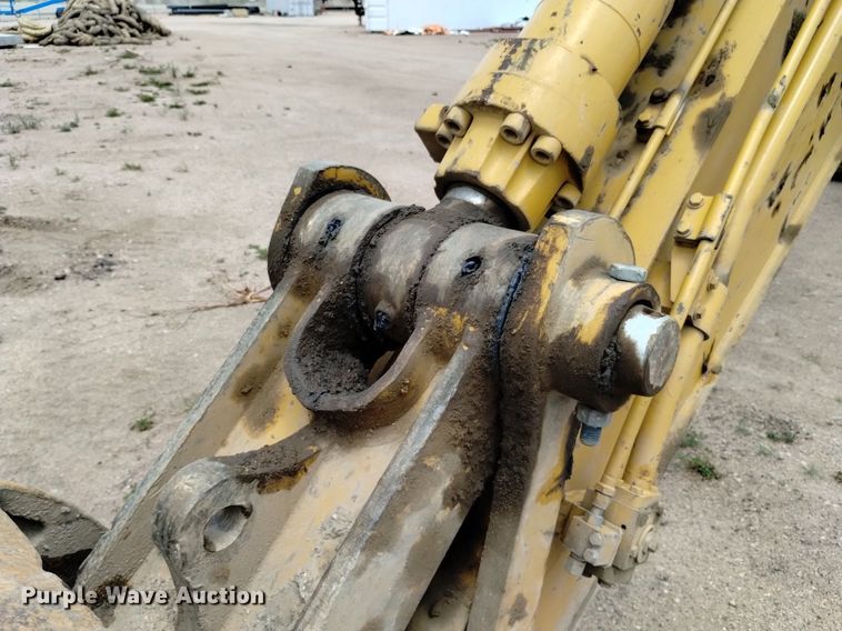 image for item DQ6115 2007 Caterpillar 330D L excavator