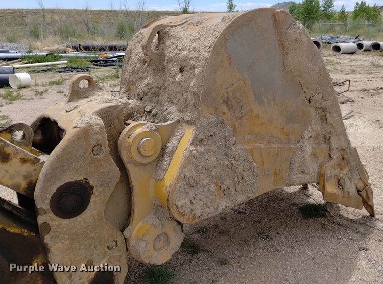 image for item DQ6115 2007 Caterpillar 330D L excavator