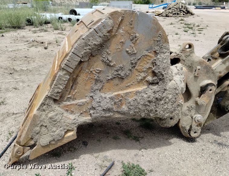 image for item DQ6115 2007 Caterpillar 330D L excavator