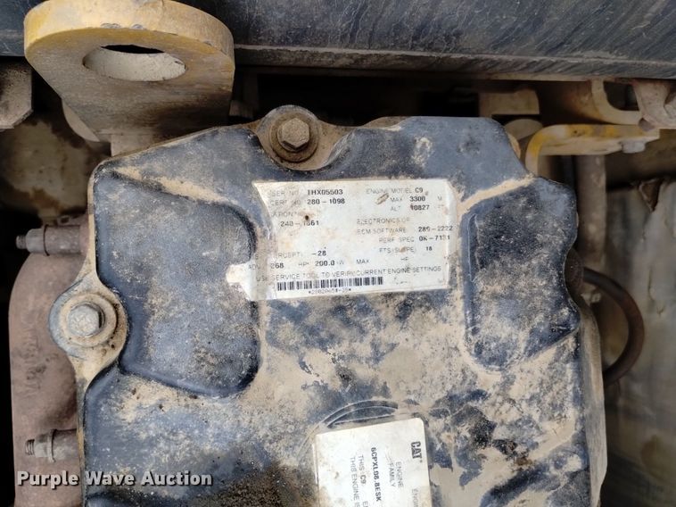 image for item DQ6115 2007 Caterpillar 330D L excavator