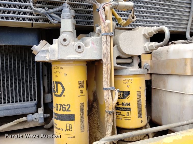 image for item DQ6115 2007 Caterpillar 330D L excavator