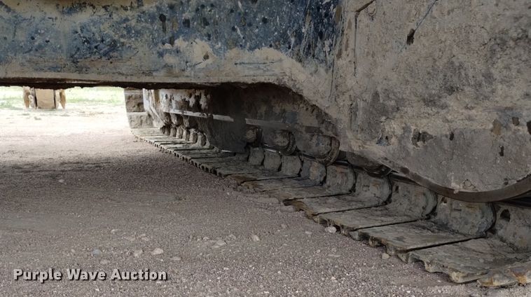 image for item DQ6115 2007 Caterpillar 330D L excavator