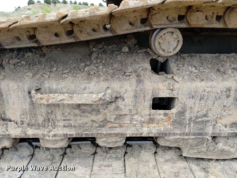 image for item DQ6115 2007 Caterpillar 330D L excavator