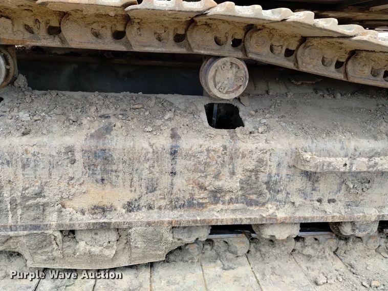 image for item DQ6115 2007 Caterpillar 330D L excavator