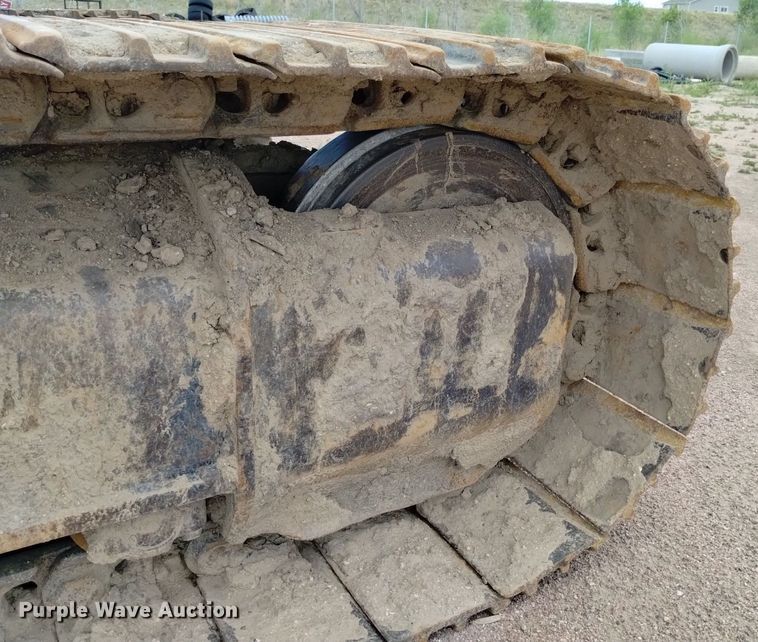 image for item DQ6115 2007 Caterpillar 330D L excavator