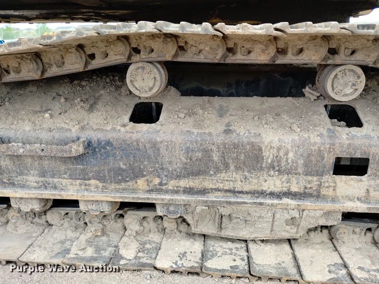 image for item DQ6115 2007 Caterpillar 330D L excavator