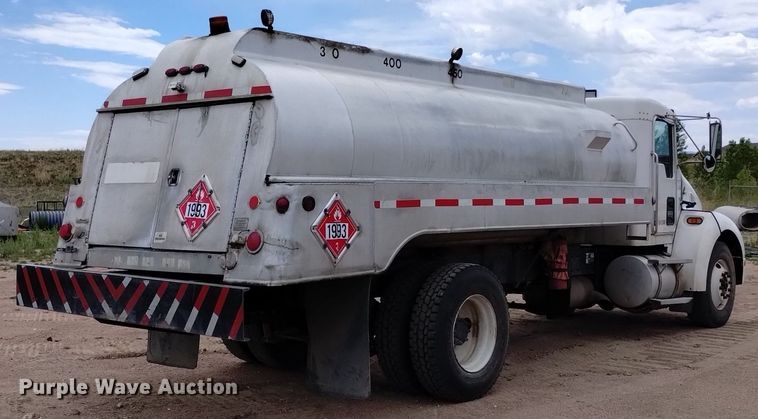 image for item DQ6116 2006 Kenworth T300 fuel truck