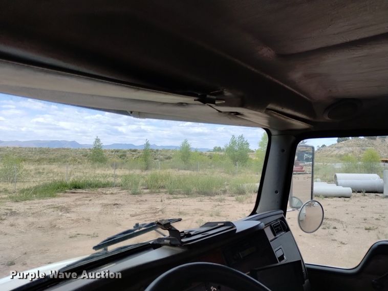 image for item DQ6116 2006 Kenworth T300 fuel truck