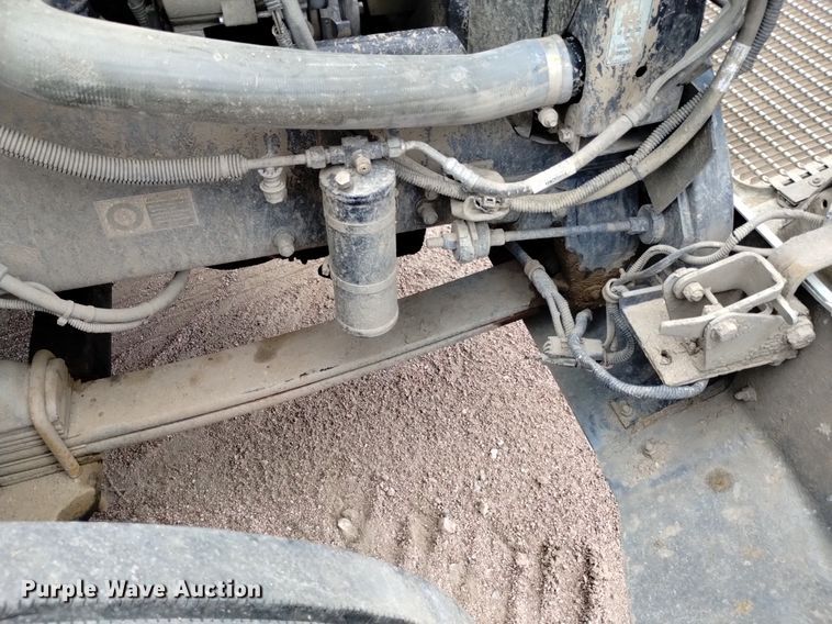 image for item DQ6116 2006 Kenworth T300 fuel truck