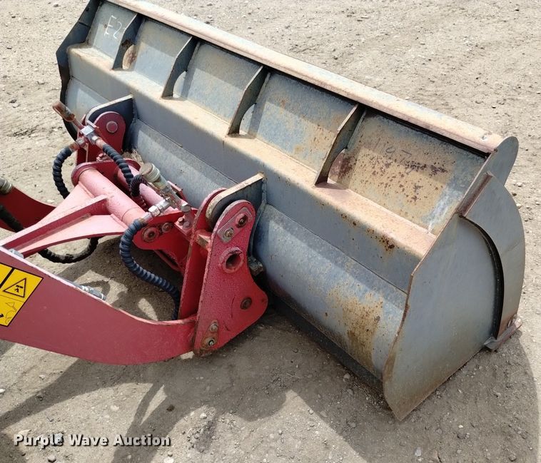 image for item DQ6120 2018 Clark Industries  2.2B wheel loader