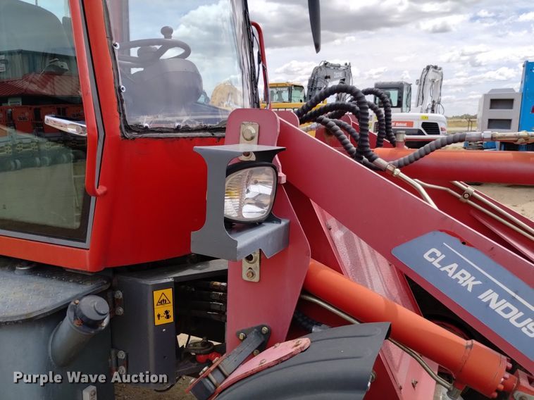 image for item DQ6120 2018 Clark Industries  2.2B wheel loader