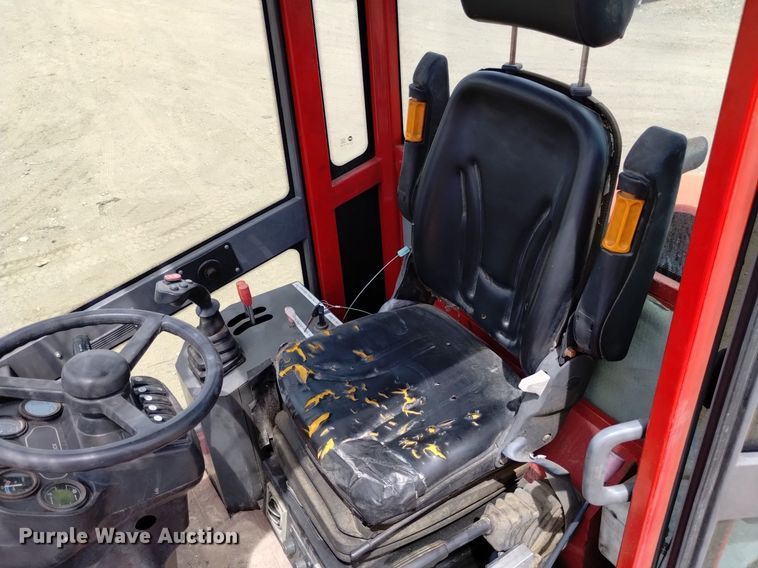 image for item DQ6120 2018 Clark Industries  2.2B wheel loader