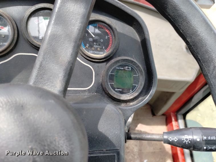 image for item DQ6120 2018 Clark Industries  2.2B wheel loader