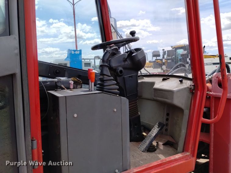 image for item DQ6120 2018 Clark Industries  2.2B wheel loader