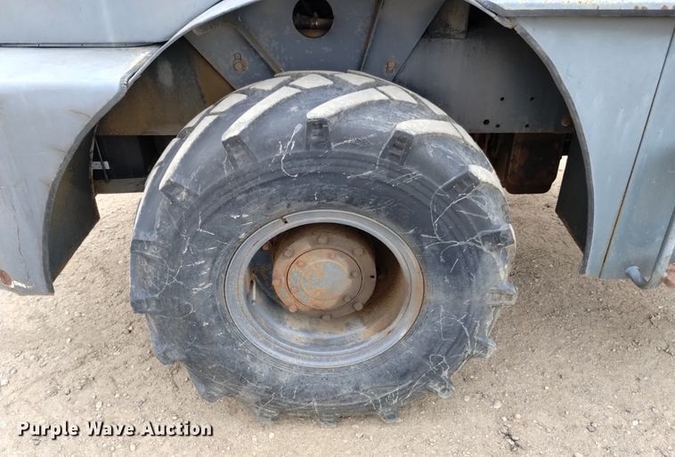 image for item DQ6120 2018 Clark Industries  2.2B wheel loader